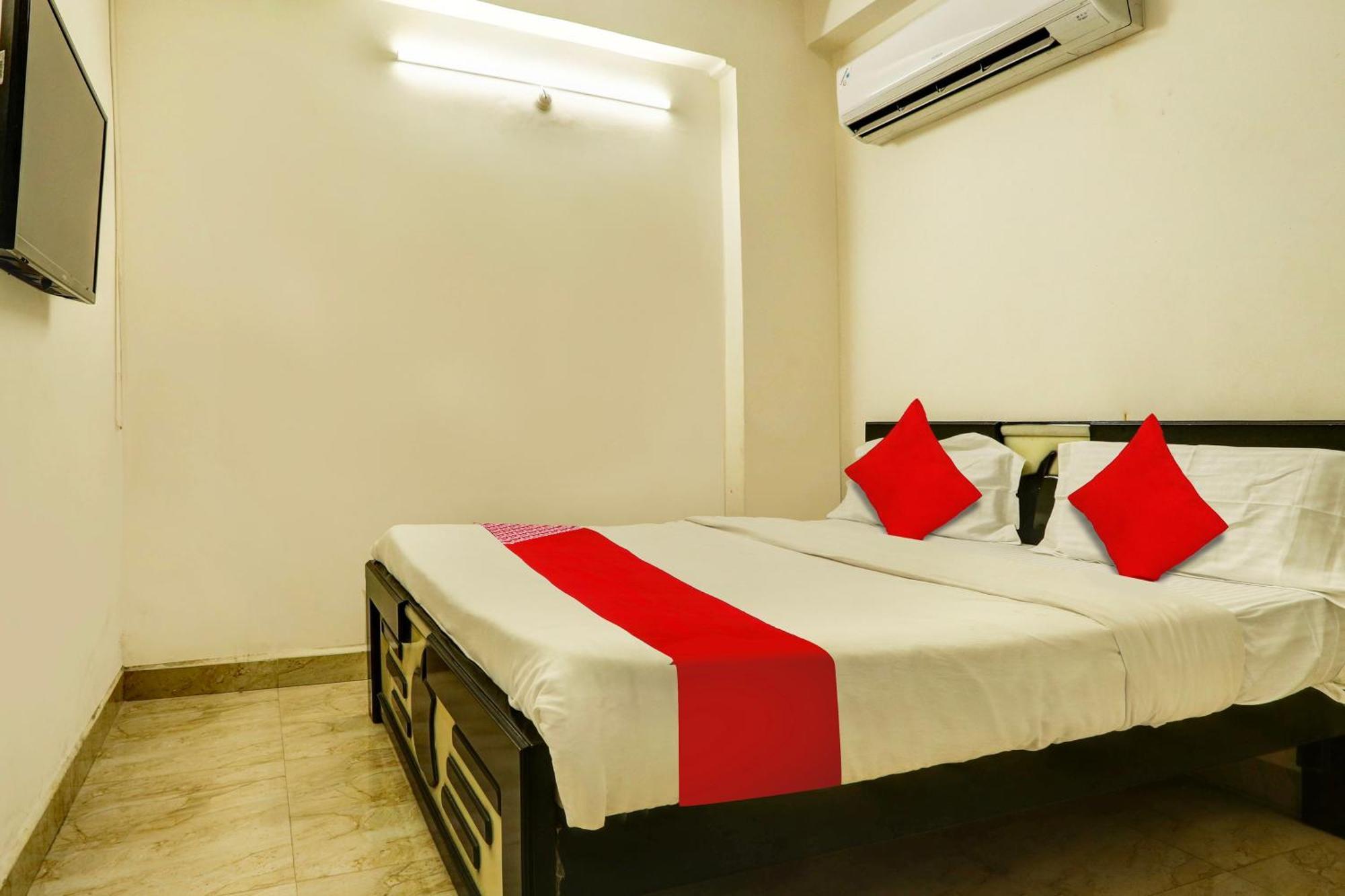 Hotel O Royal Haven Hyderabad Esterno foto