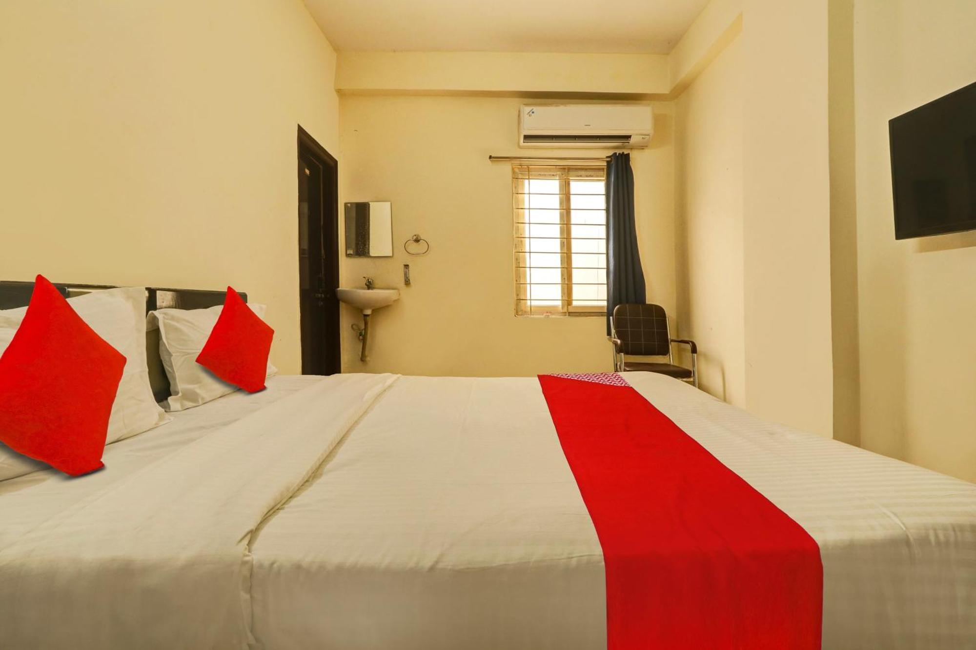 Hotel O Royal Haven Hyderabad Esterno foto