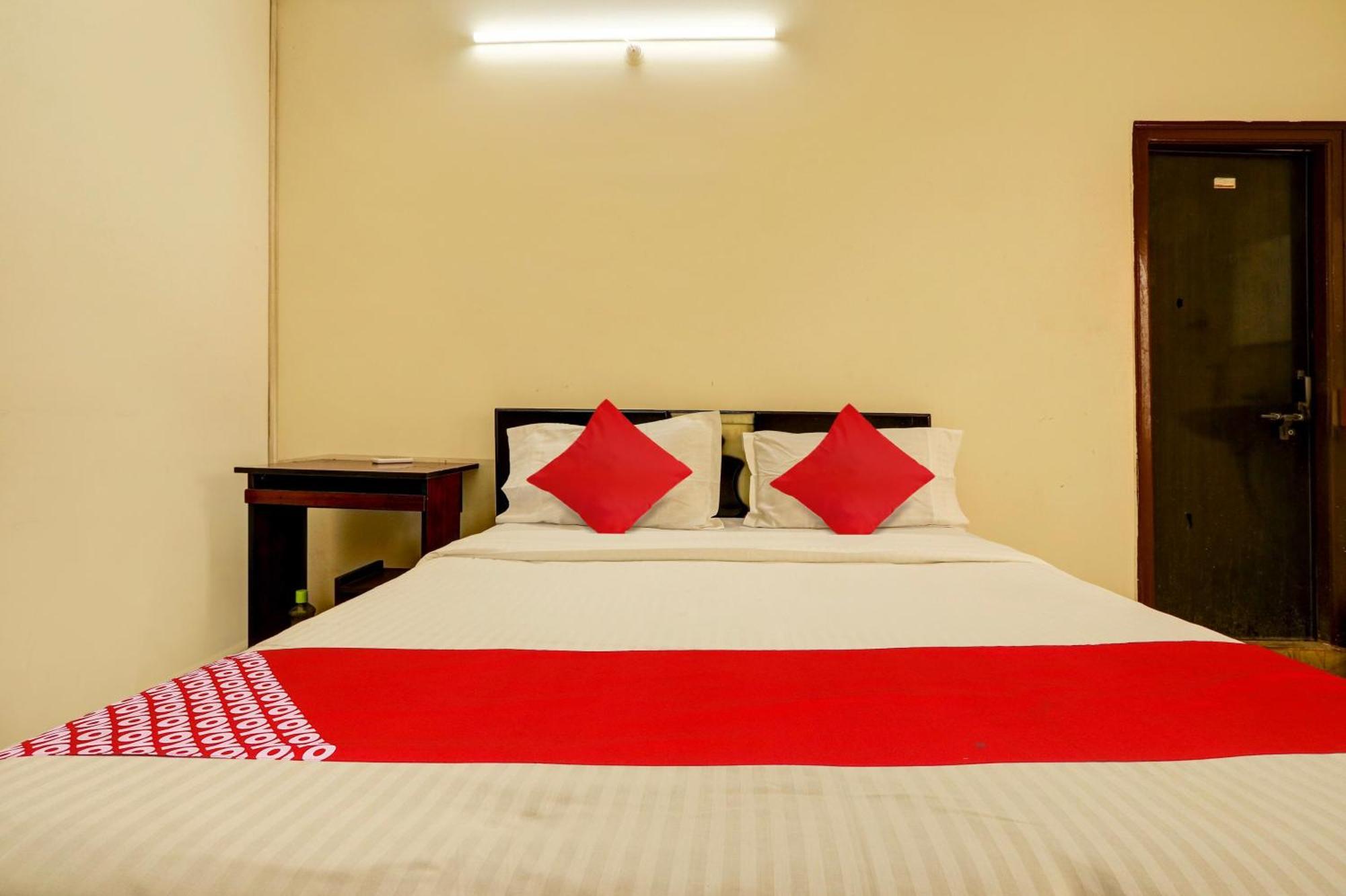 Hotel O Royal Haven Hyderabad Esterno foto